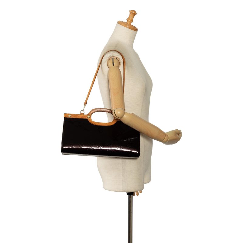 Louis Vuitton Monogram Vernis Roxbury Drive (DHDpeP) - Image 10