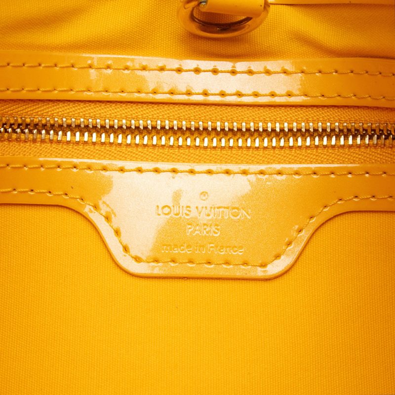Louis Vuitton Monogram Vernis Wilshire PM Tote (QSLtSB) - Image 7