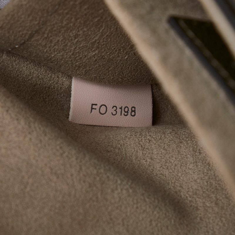 Louis Vuitton Monogram Very Messenger (KqMOc0) - Image 8