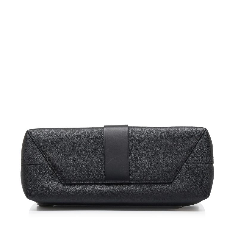 Louis Vuitton Calfskin Monogram Very One Top Handle (VxcI9k) - Image 4