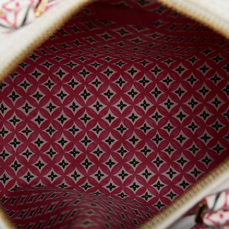 Louis Vuitton Resorts Exclusive Monogram Giant Speedy Bandouliere 25 (0ArjiQ) - Image 6