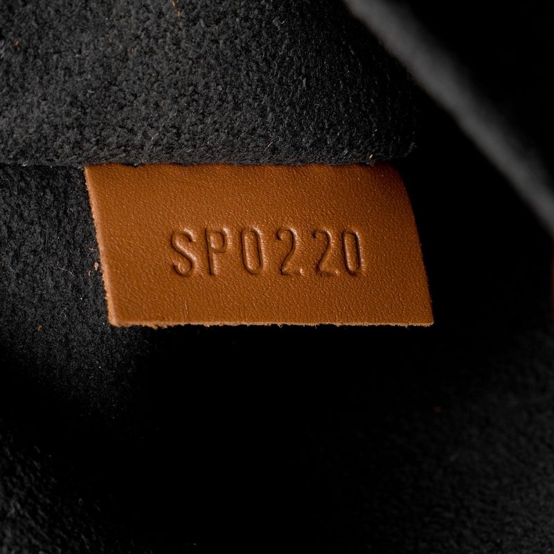 Louis Vuitton Reverse Monogram Dauphine PM Backpack (3cjagj) - Image 6