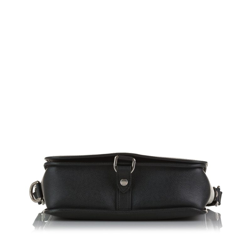 Louis Vuitton Taiga Andrei (0suZWV) - Image 4