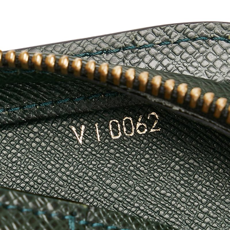 Louis Vuitton Taiga Baikal (5Q5zgc) - Image 8