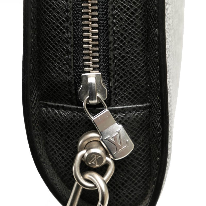 Louis Vuitton Taiga Baikal (tvT3hd) - Image 9
