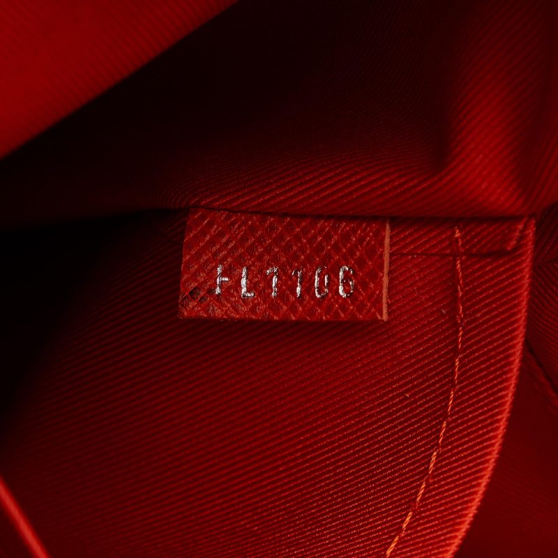 Louis Vuitton Taiga Porte-Documents Voyage PM (AP4Dey) - Image 8