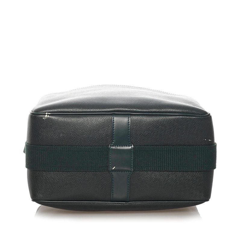 Louis Vuitton Taiga Reporter PM (28719) - Image 4