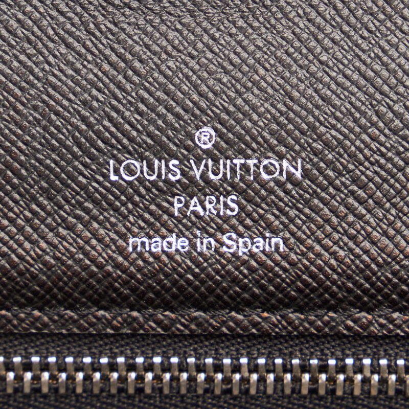 Louis Vuitton Taiga Selenga (28238) - Image 7
