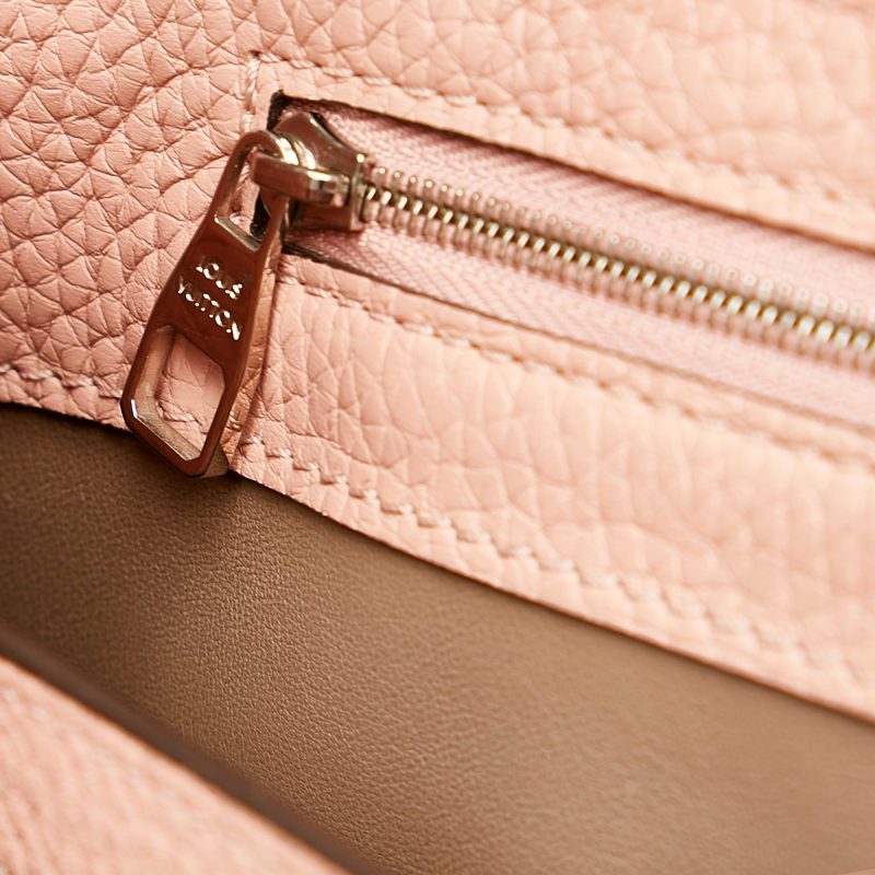 Louis Vuitton Taurillon Capucines PM (26073) - Image 9