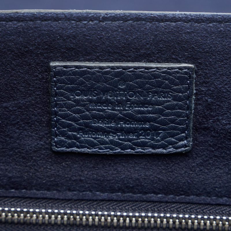 Louis Vuitton Taurillon East Side Messenger Bag (fbtCEE) - Image 7