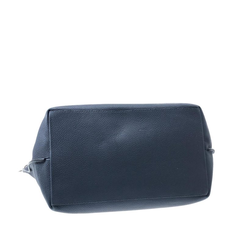 Louis Vuitton Taurillon East Side Tote GM (NZwv4t) - Image 4