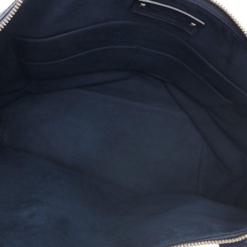 Louis Vuitton Taurillon East Side Tote GM (NZwv4t) - Image 6