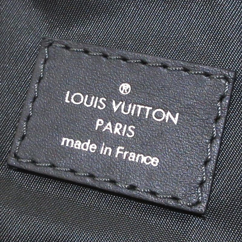 Louis Vuitton V-Line Crossbody 36380) - Image 7