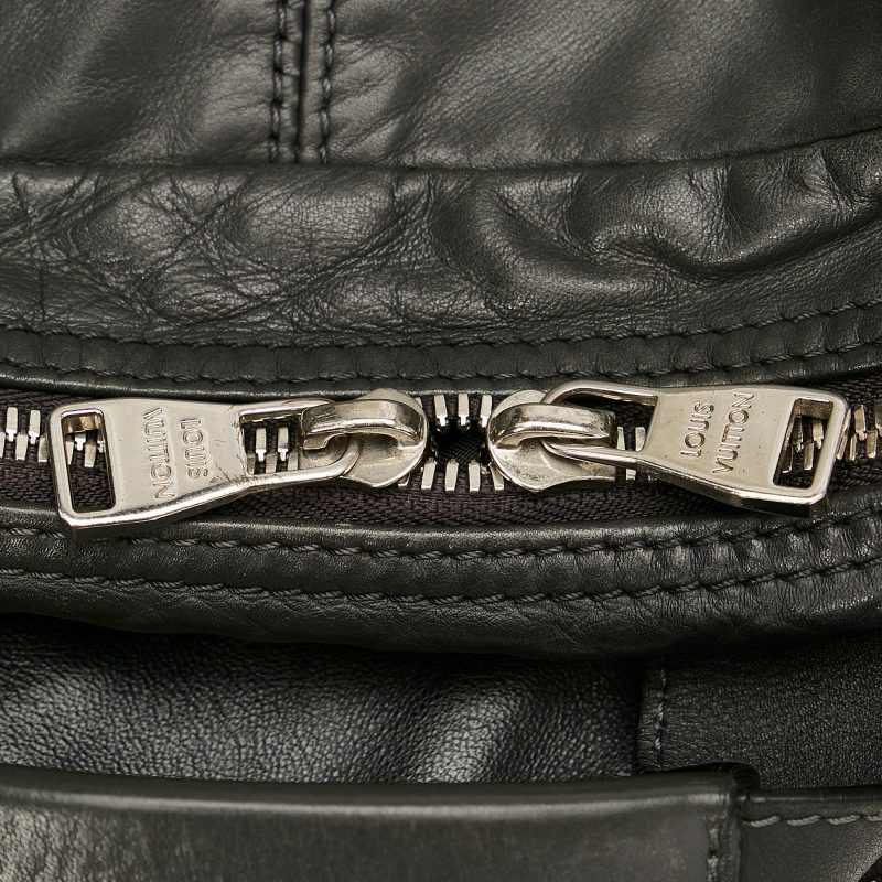 Louis Vuitton V-Line Fast (24281) - Image 9