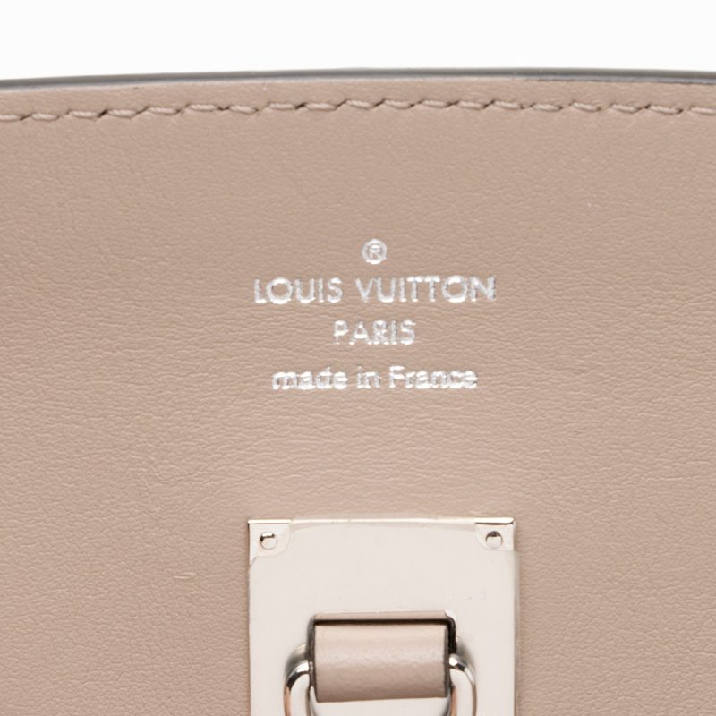 Louis Vuitton Veau Nuage Calfskin Milla MM Tote (23752) - Image 8
