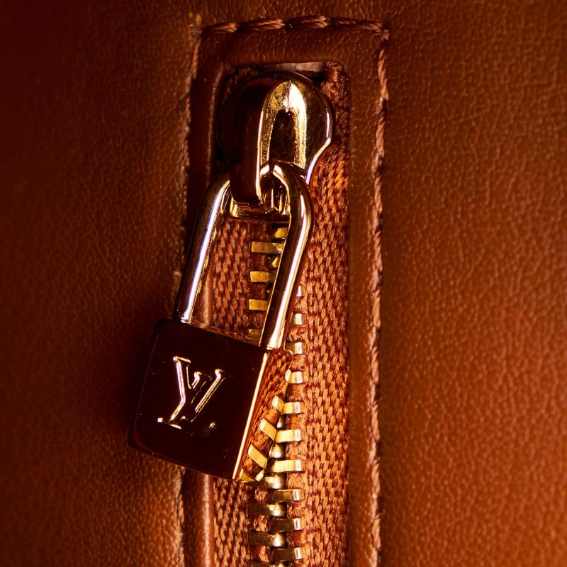 Louis Vuitton Vernis Houston (32518) - Image 9