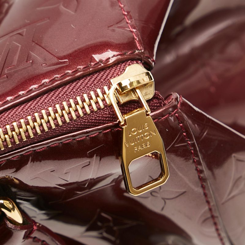 Louis Vuitton Vernis Sherwood PM 34847) - Image 9