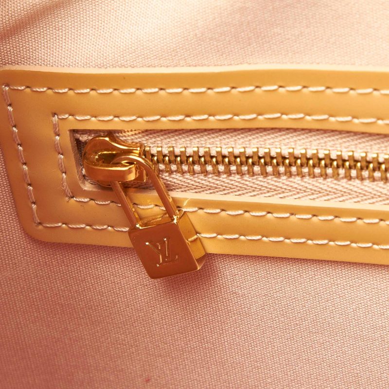 Louis Vuitton Vernis Wilshire PM (19663) - Image 9