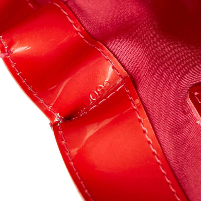 Louis Vuitton Vernis Wilshire PM (32542) - Image 8