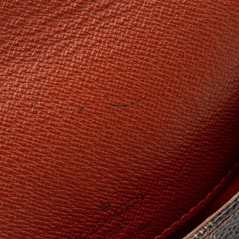 Louis Vuitton Vintage Damier Ebene Musette Salsa Shoulder Bag (FGRAHz) - Image 10
