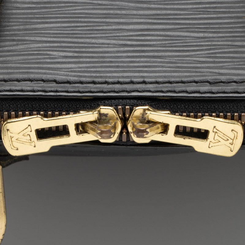 Louis Vuitton Vintage Epi Leather Alma PM Satchel (25oZBx) - Image 9