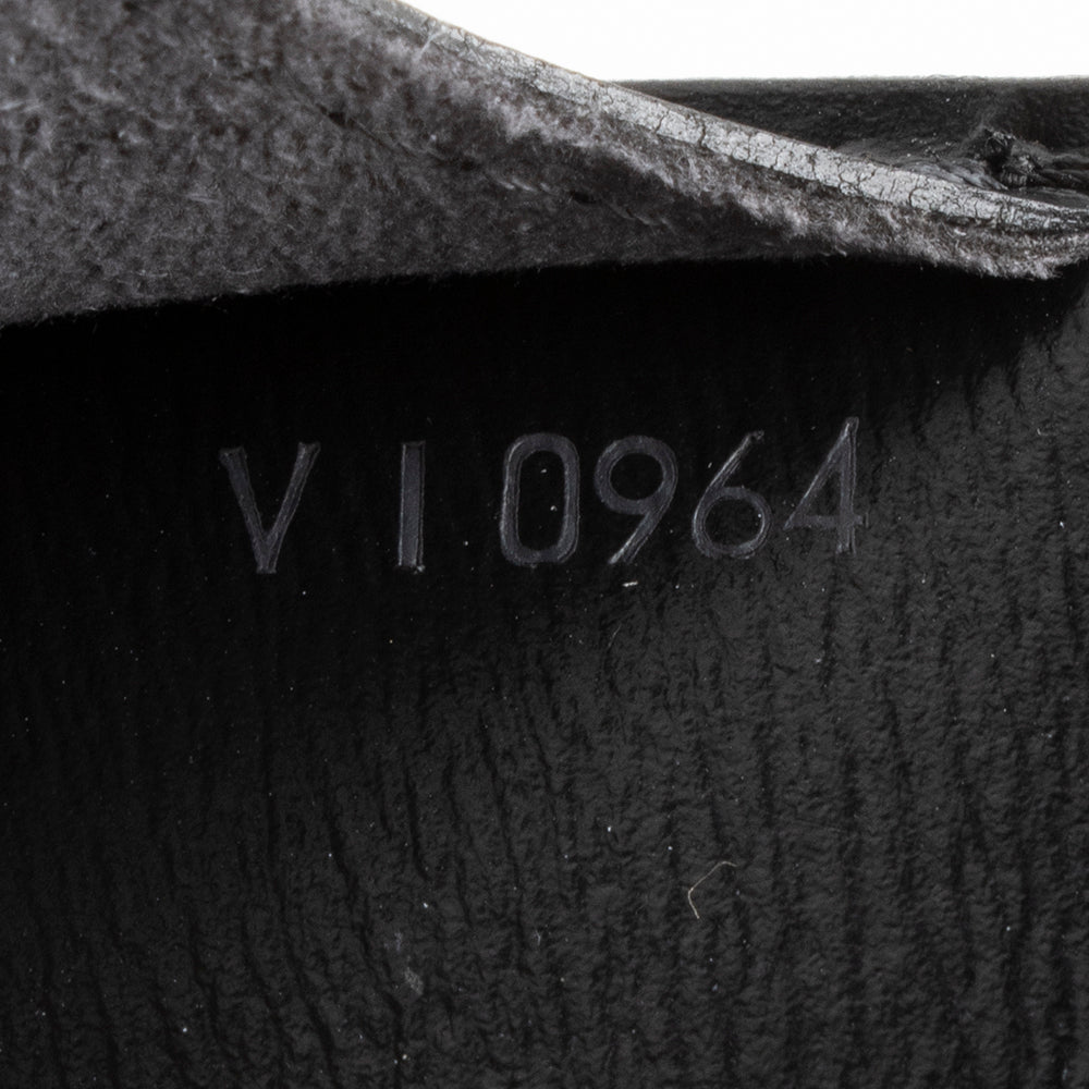 Louis Vuitton Vintage Epi Leather Cluny Shoulder Bag (15940) - Image 6