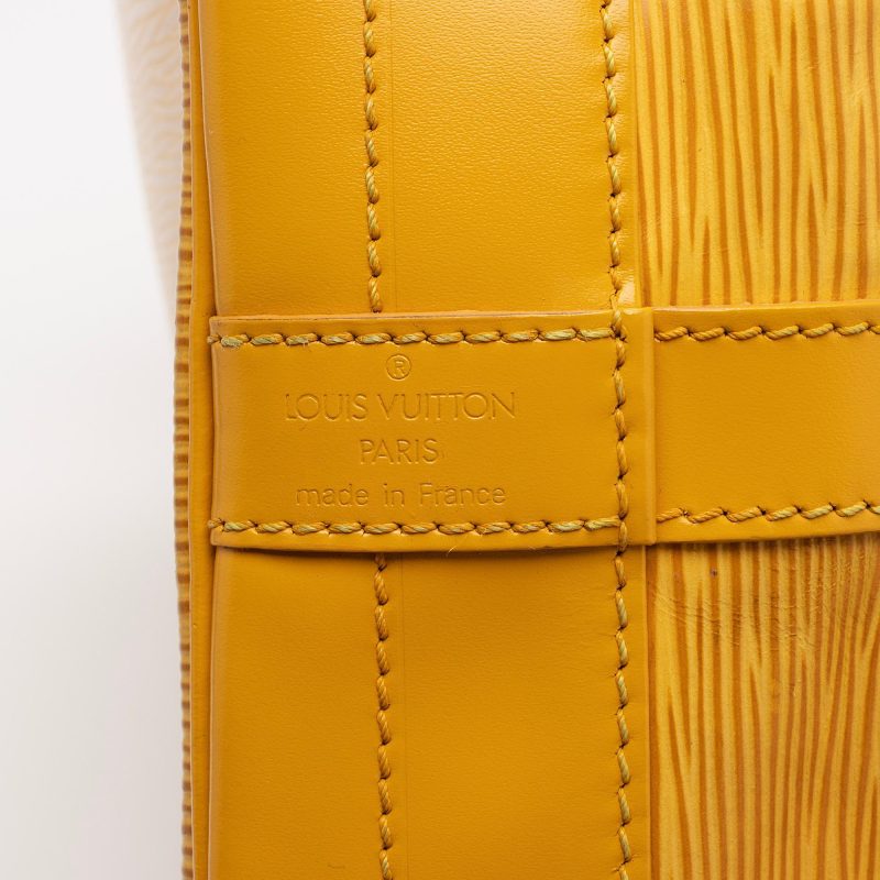 Louis Vuitton Vintage Epi Leather Noe Shoulder Bag (9zaWe9) - Image 8