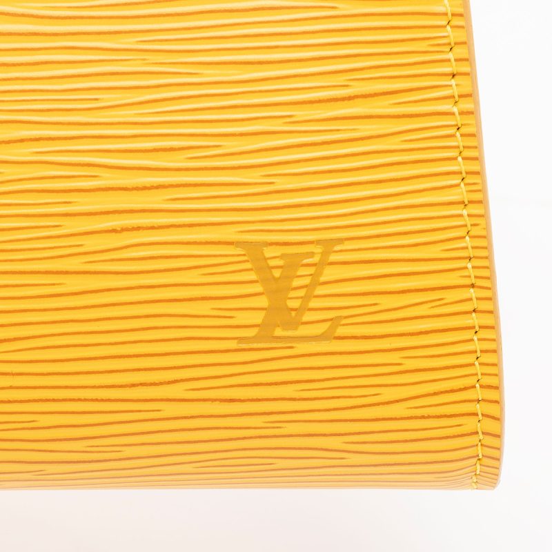 Louis Vuitton Vintage Epi Leather Pochette 21 Accessoires (hfoySb) - Image 9