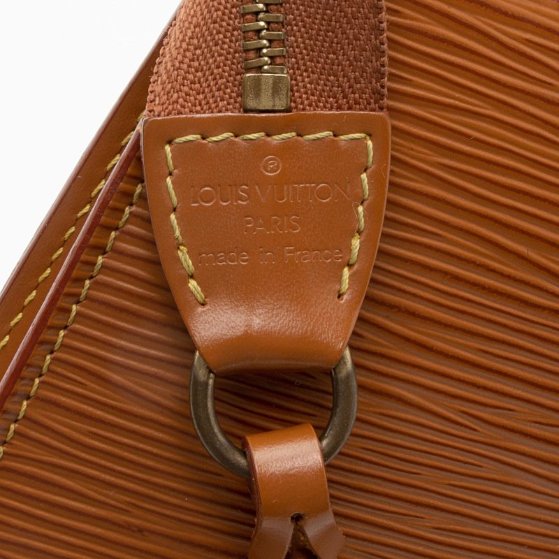 Louis Vuitton Vintage Epi Leather Pochette Accessoires (23084) - Image 8