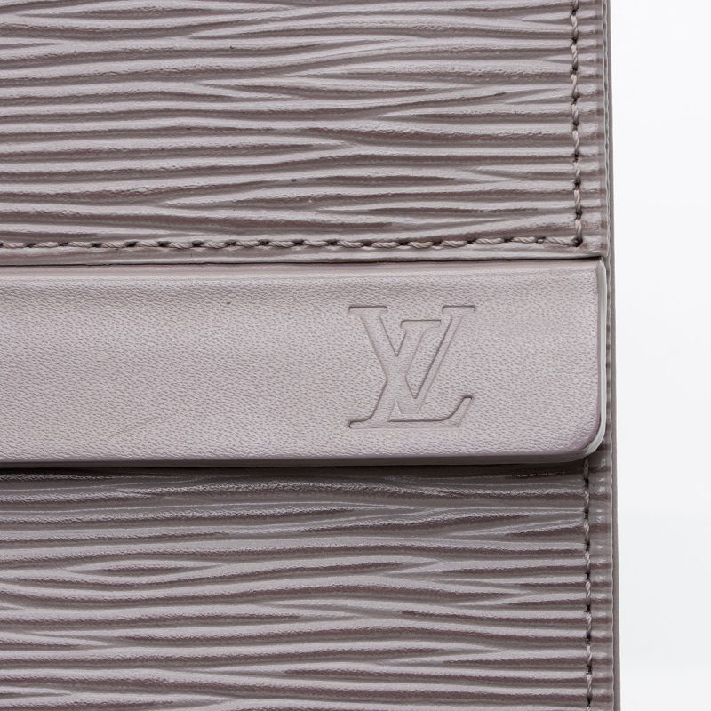 Louis Vuitton Vintage Epi Leather Ramatuelle Shoulder Bag (eP03uT) - Image 9