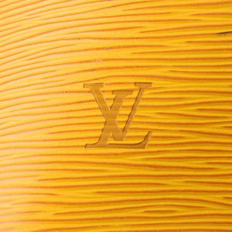 Louis Vuitton Vintage Epi Leather St. Jacques GM Shoulder Bag (fO6grf) - Image 9