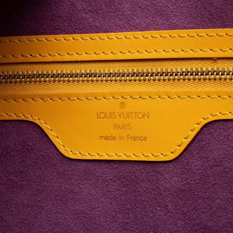 Louis Vuitton Vintage Epi Leather St. Jacques PM Shoulder Bag (lVN26F) - Image 8