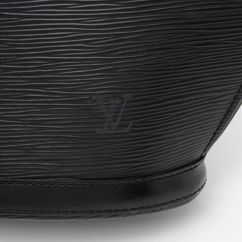 Louis Vuitton Vintage Epi Leather St. Jacques PM Shoulder Bag (sX3w6x) - Image 9