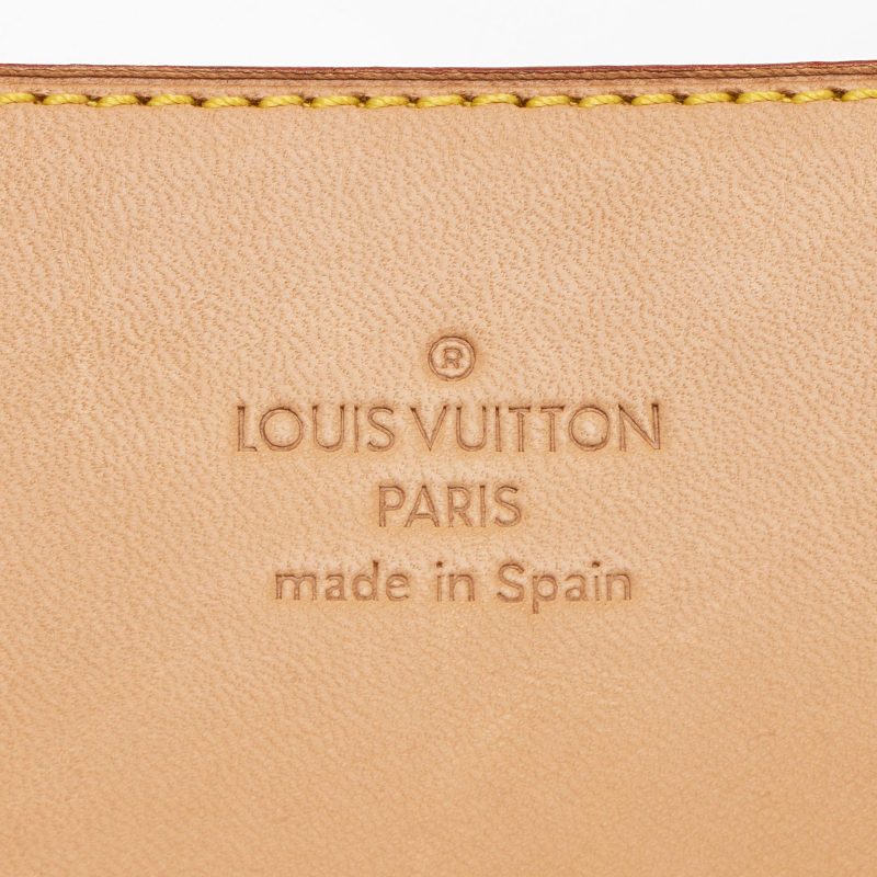 Louis Vuitton Vintage Limited Edition Monogram Vinyl Ambre Cruise Tote (FfiVXi) - Image 10