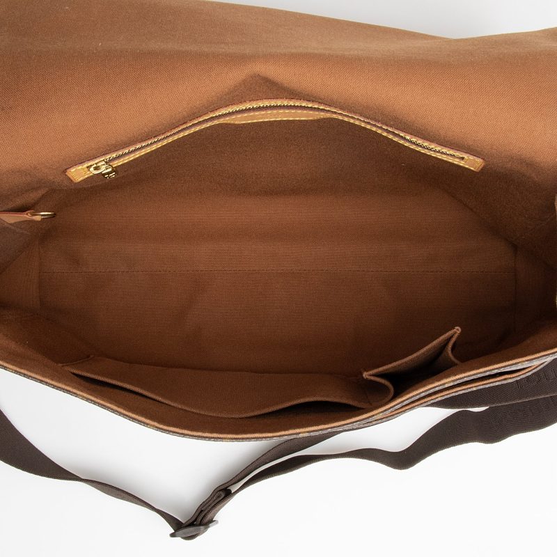 Louis Vuitton Vintage Monogram Canvas Abbesses Messenger Bag (22794) - Image 7