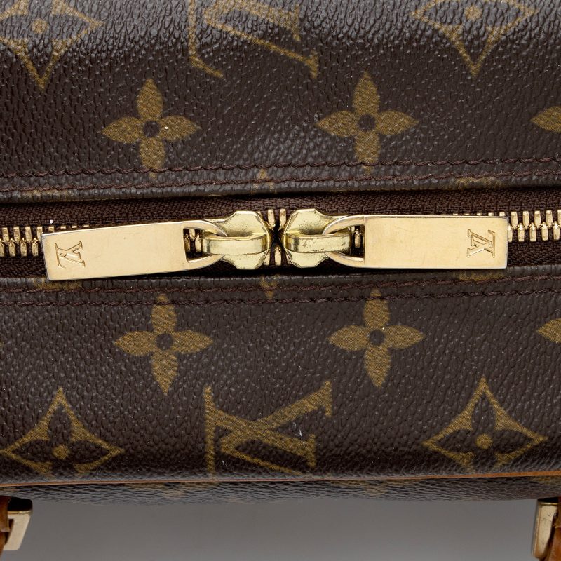 Louis Vuitton Vintage Monogram Canvas Cite MM Shoulder Bag (rVfRsp) - Image 9