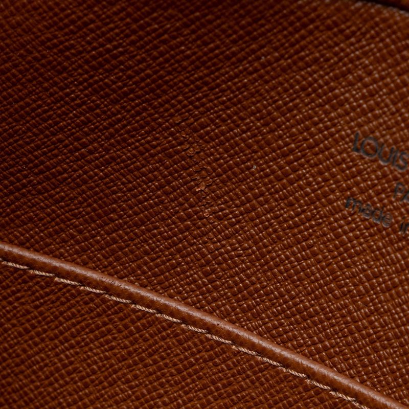 Louis Vuitton Vintage Monogram Canvas Cite MM Shoulder Bag (Tfnig4) - Image 10