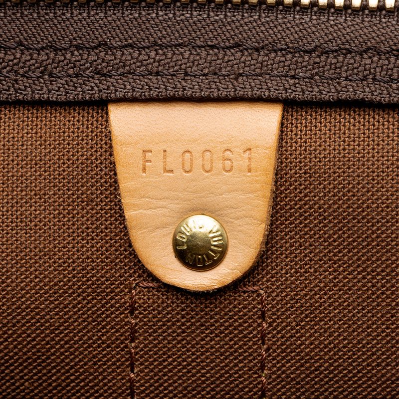 Louis Vuitton Vintage Monogram Canvas Keepall 45 Duffel Bag (21026) - Image 6