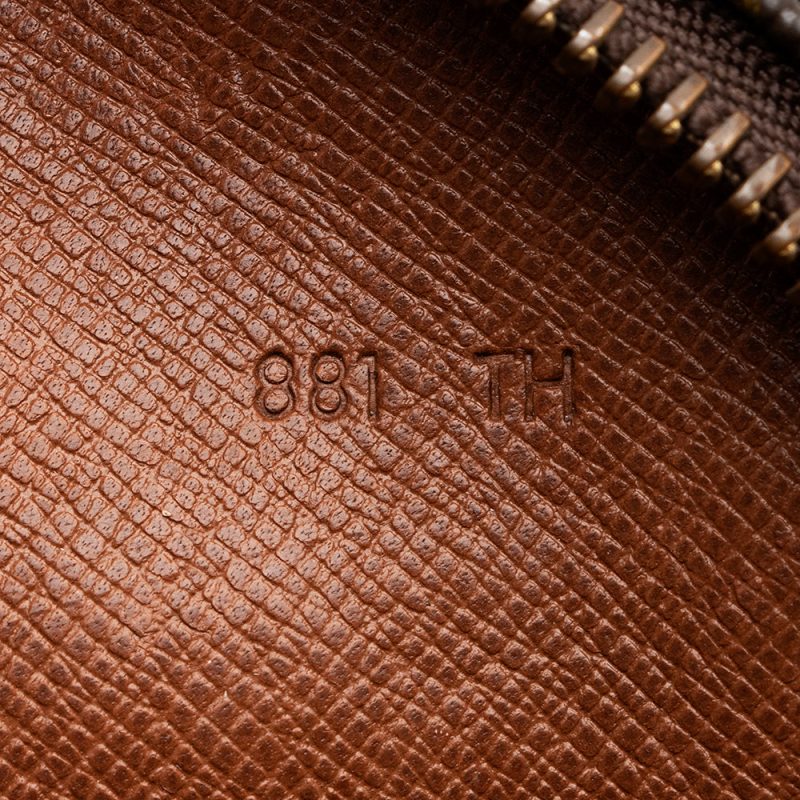 Louis Vuitton Vintage Monogram Canvas Marly Dragonne GM Clutch - FINAL SALE (17453) - Image 5