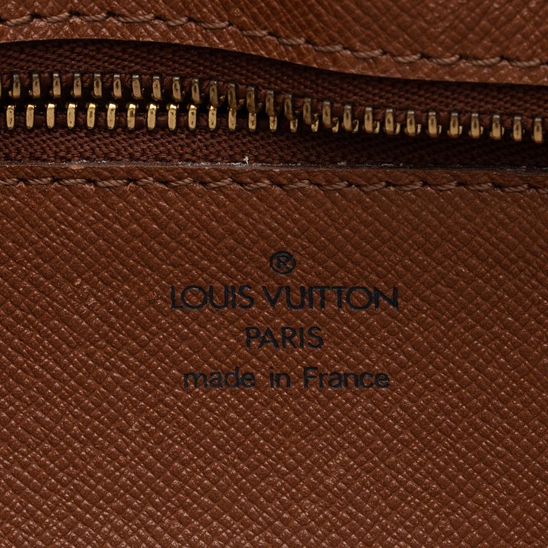 Louis Vuitton Vintage Monogram Canvas Marly Dragonne GM Clutch (5UeCtK) - Image 8