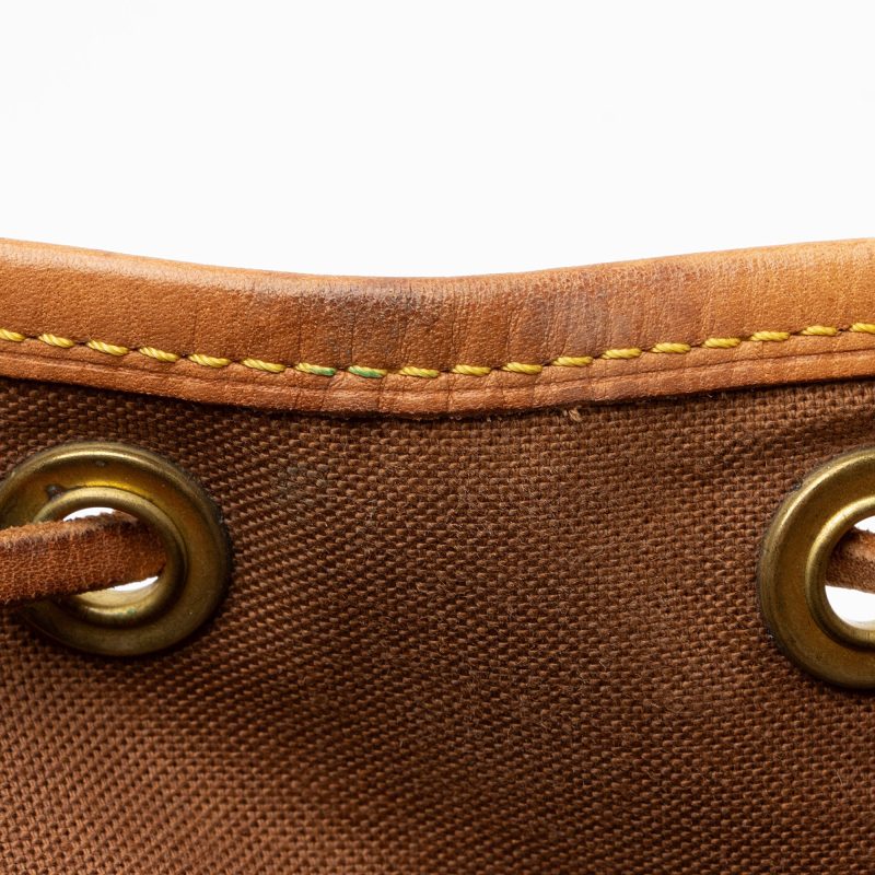 Louis Vuitton Vintage Monogram Canvas Montsouris MM Backpack (VG4QHQ) - Image 10