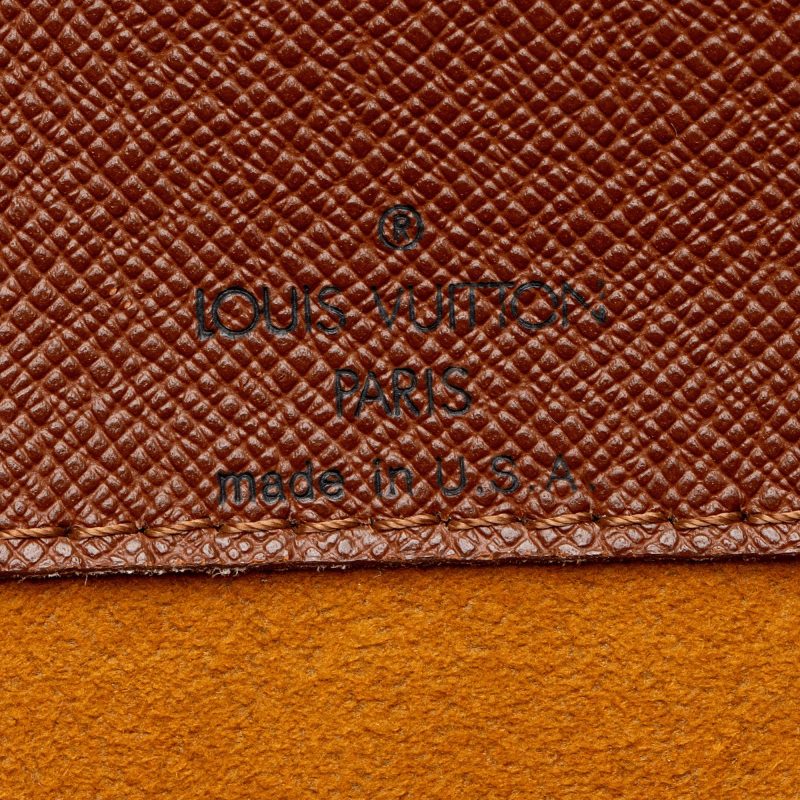 Louis Vuitton Vintage Monogram Canvas Musette Tango Shoulder Bag (nQS5lD) - Image 8