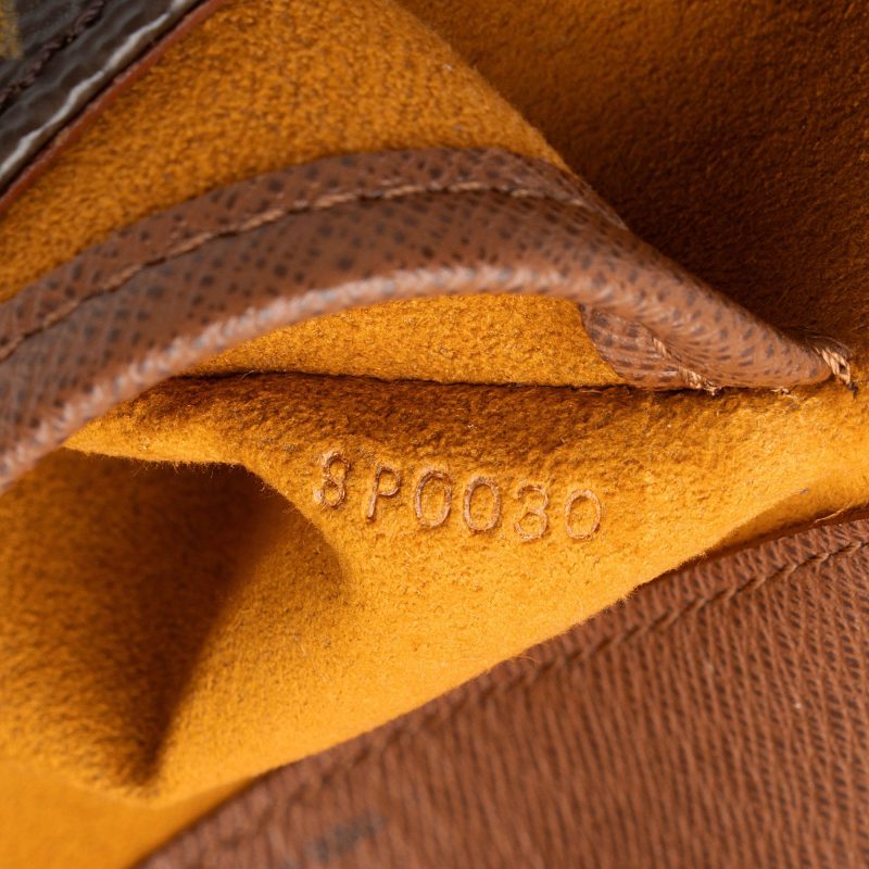 Louis Vuitton Vintage Monogram Canvas Musette Tango Shoulder Bag (FvRzD3) - Image 6