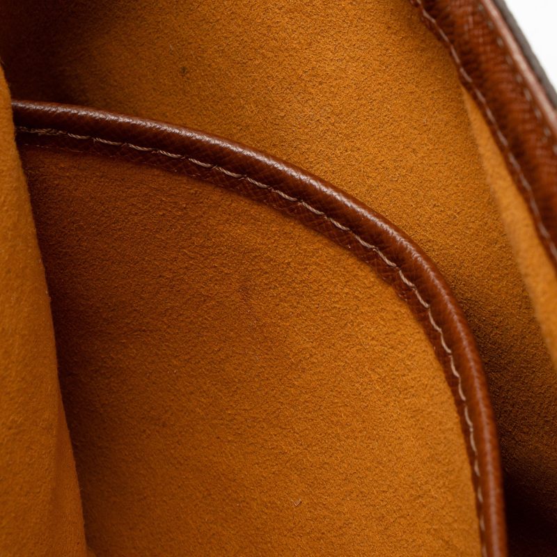 Louis Vuitton Vintage Monogram Canvas Musette Tango Shoulder Bag (fTteXX) - Image 10