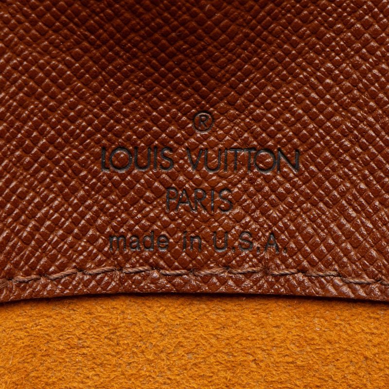 Louis Vuitton Vintage Monogram Canvas Musette Tango Shoulder Bag (fTteXX) - Image 8