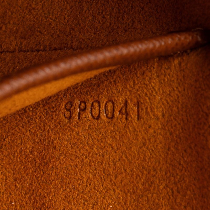 Louis Vuitton Vintage Monogram Canvas Musette Tango Shoulder Bag (1tVxAu) - Image 6