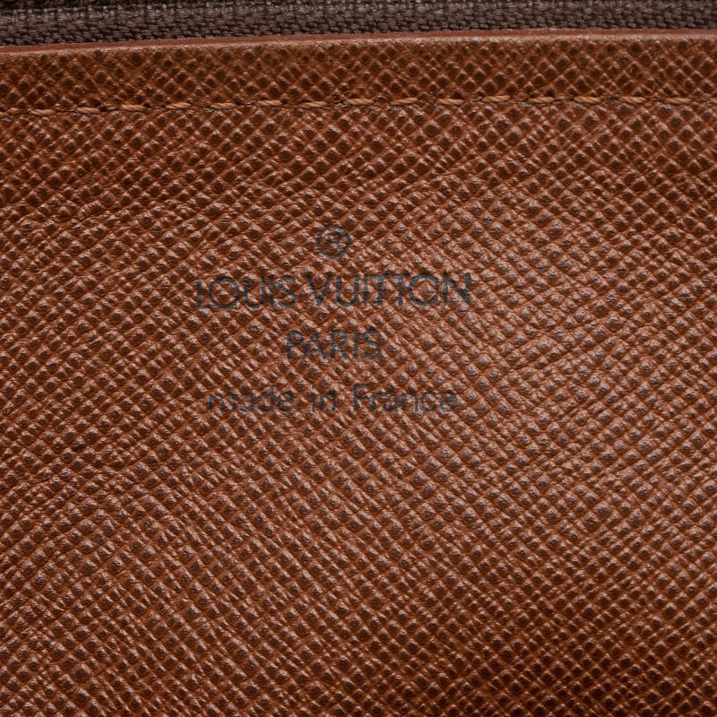 Louis Vuitton Vintage Monogram Canvas Papillon 26 Satchel (hYjtqU) - Image 8
