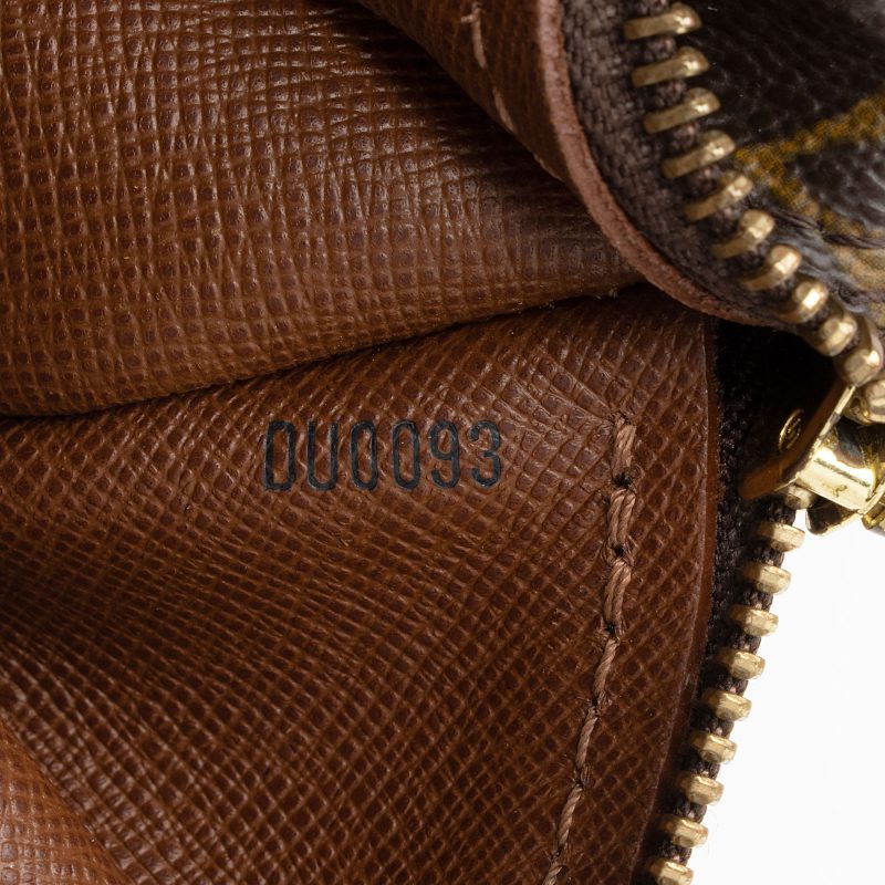 Louis Vuitton Vintage Monogram Canvas Papillon 26 Satchel (fESYaa) - Image 6