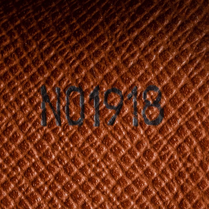 Louis Vuitton Vintage Monogram Canvas Papillon 30 Satchel (13723) - Image 6