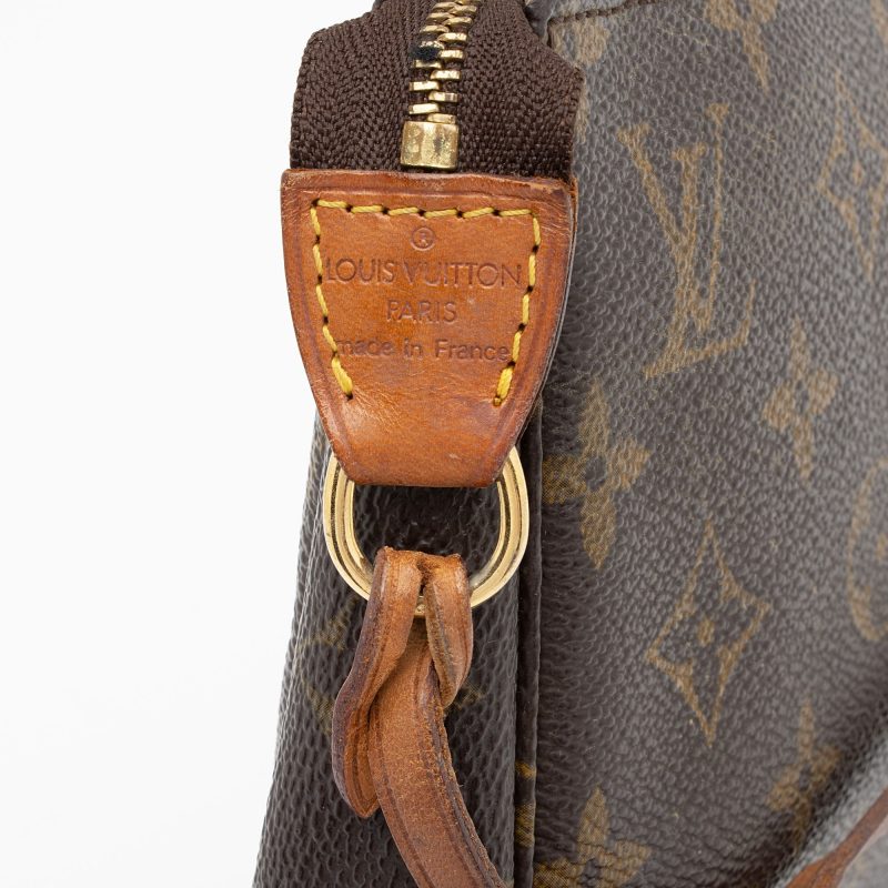 Louis Vuitton Vintage Monogram Canvas Pochette Accessoires (WaFhRd) - Image 8